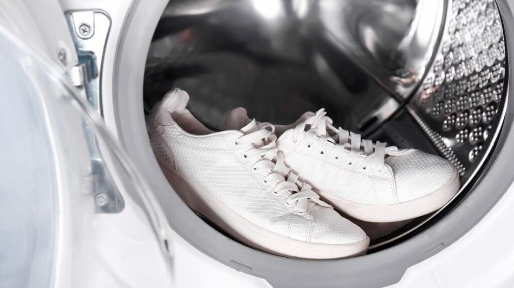 cách giặt giày thể thao trong máy giặt, cách giặt giày thể thao bằng máy giặt
